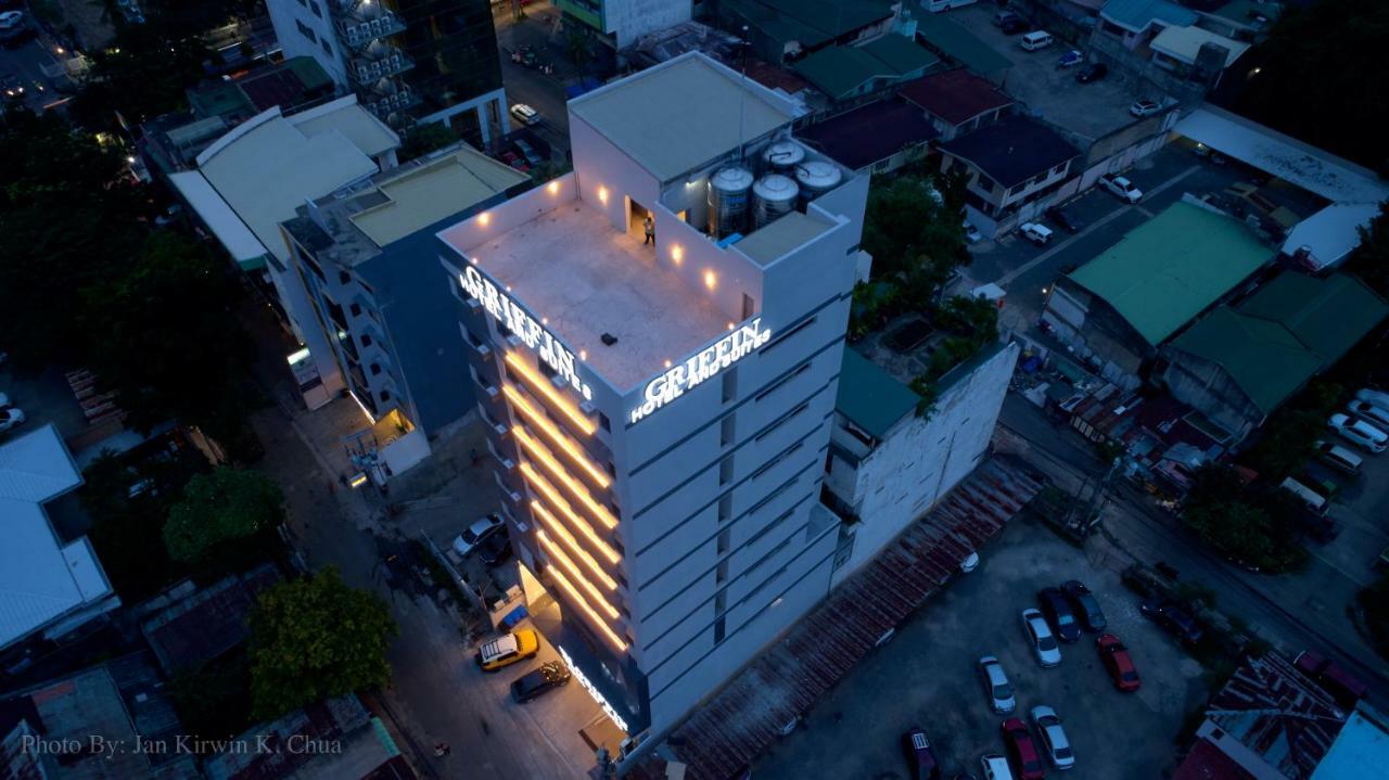 Griffin Hotel And Suites Cebu Buitenkant foto